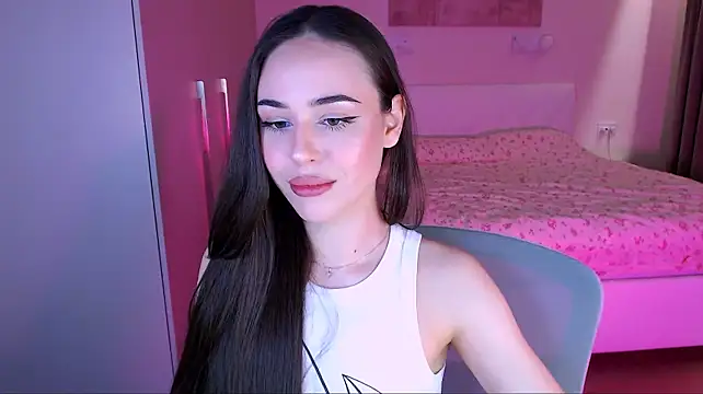 EmiliEliott - shake ass