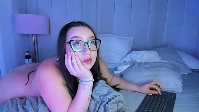 MadeleynRose - Take off my clothes 🍑🤤 😈