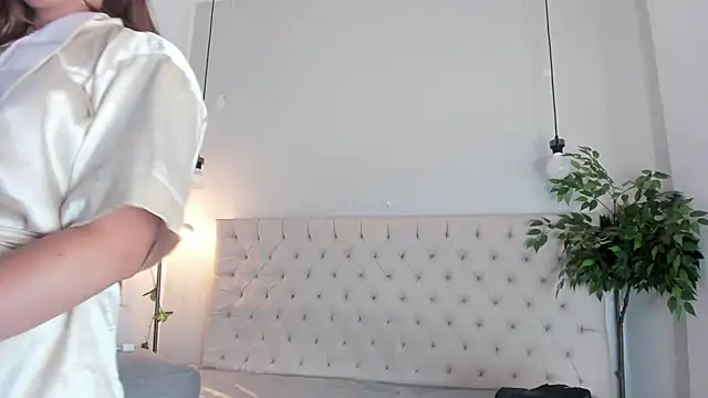Victoria_Coleman - blowjob and anal at the same time