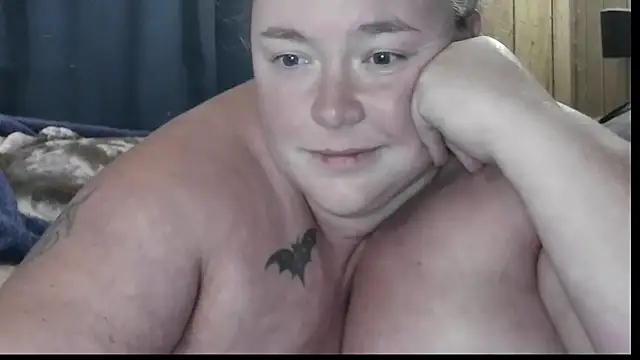 Ladylynn13 - SHADOW MAKES LYNN CUM