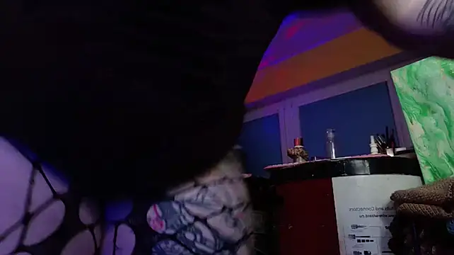 CURVYSAKURA - Undress and shake my ass