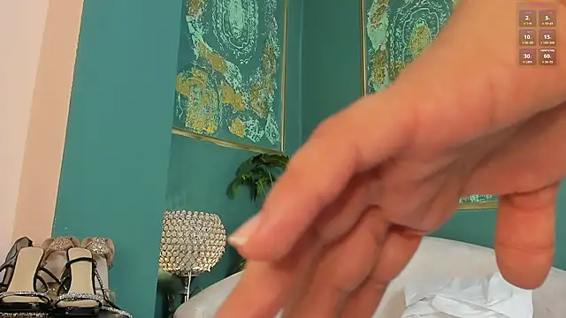 Sara_Gomez - Spank ass in doggy