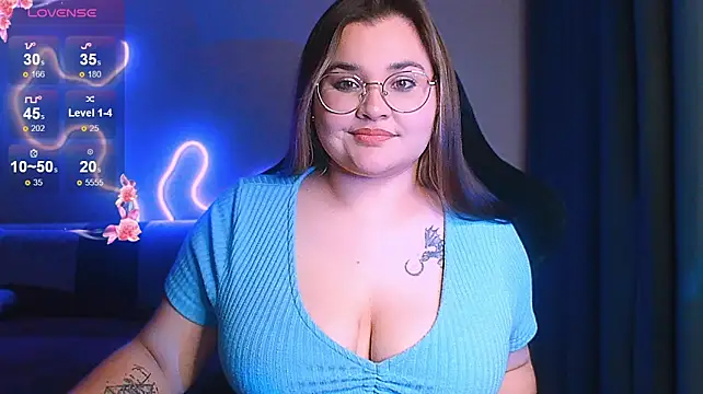 InLoveWithLife26 - Towel Show