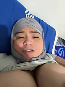 Sweetmuslim01 - 4 fingers in the juicy pussy 🥵🥛