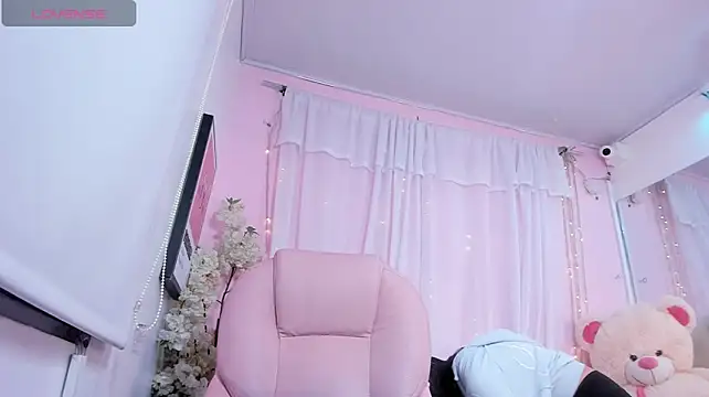 ShanelleDupont_ - 🔥 FULLY NAKED 👀