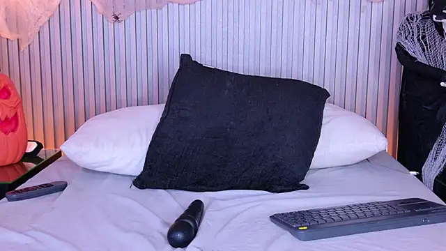 Meganreed_ - WET PUSSY 🧡