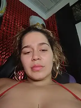 LaurenWelly_ - Boobs bouncing + squeeze them 🔥