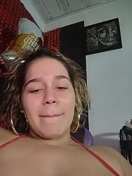 LaurenWelly_ - Boobs bouncing + squeeze them 🔥