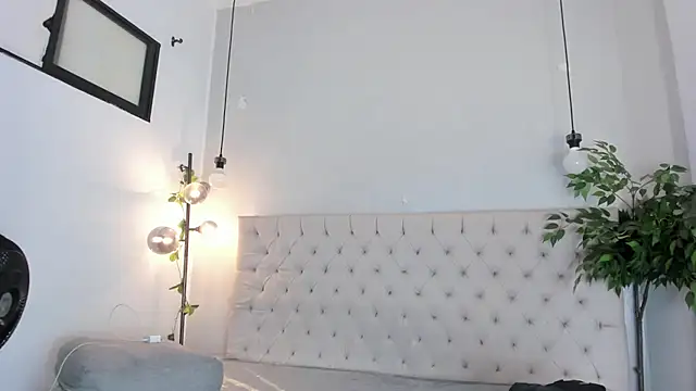 Victoria_Coleman - blowjob and anal at the same time