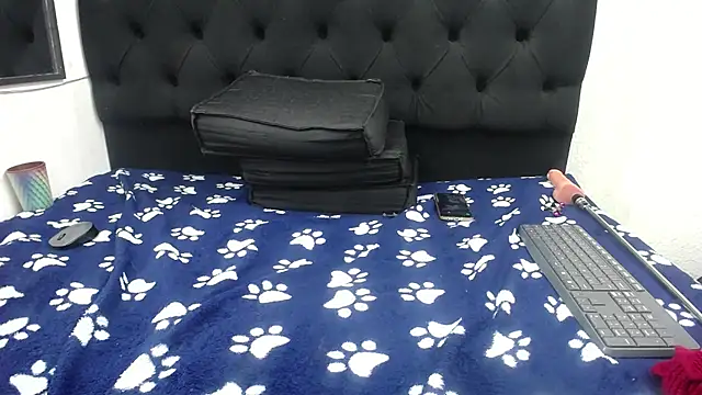 AFRODITA1152 - FUCK MY PUSSY AND SQUIRT