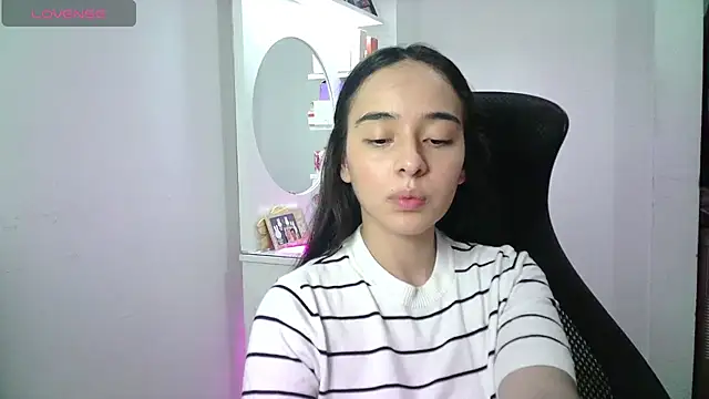 Aineangeel - ass and pussy