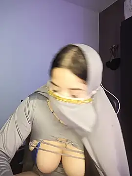Janna_isa - face and pussy