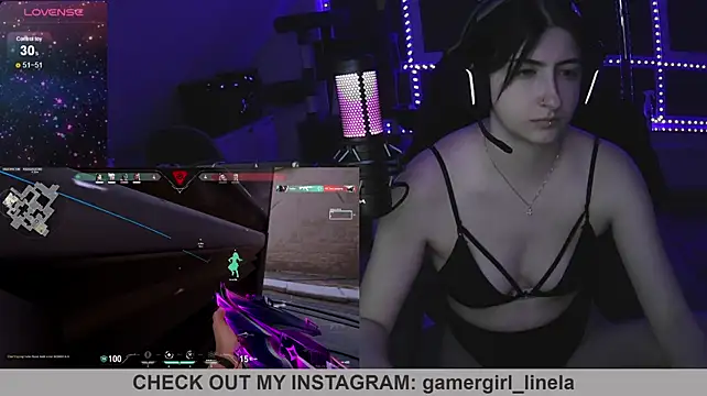 Gamergirl-Linela - LT Gets Oil On Boobs Video