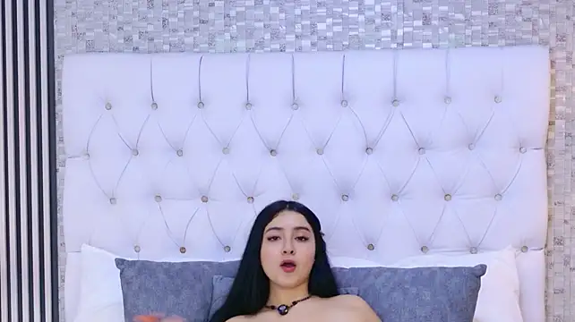 MilaCherryy - open my legs and seduce 🔥