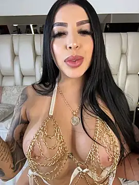 ALISSON_FOXXX1