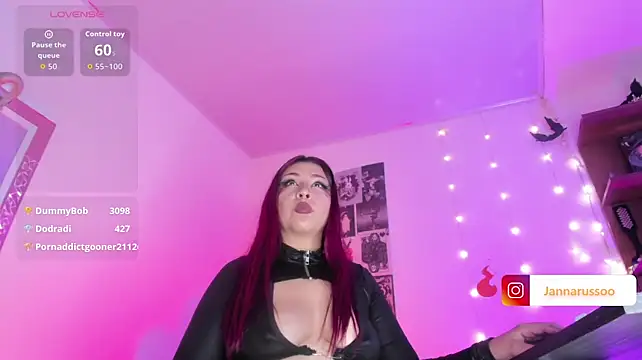 EmmaRusso - Rub my dick in u face!🍆👅