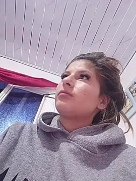 Nahomi-lov - Show Pussy