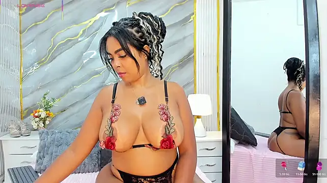 CiaraHarrys - BIG SQUIRT IN YOUR FACE