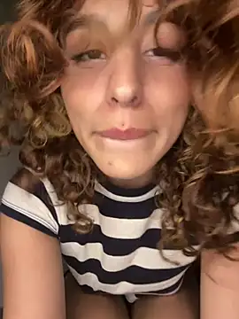Katee_Jones - Rub wet pussy on dildo whispering Shhh
