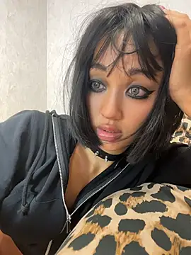Lissa_kissyou - Dildo in pussy+video squirt