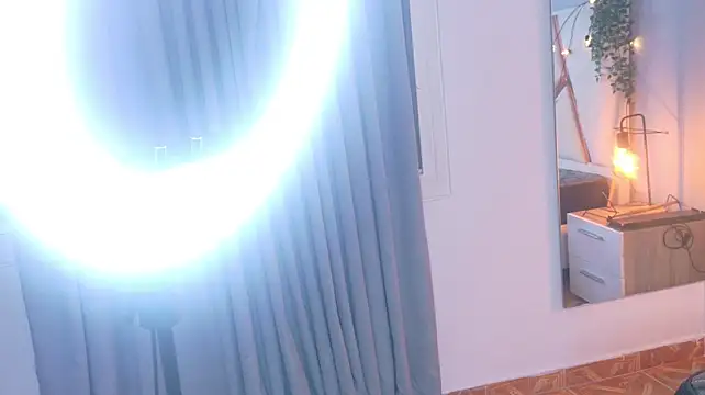 Sunsky__ - Full naked, masturbation in close-up