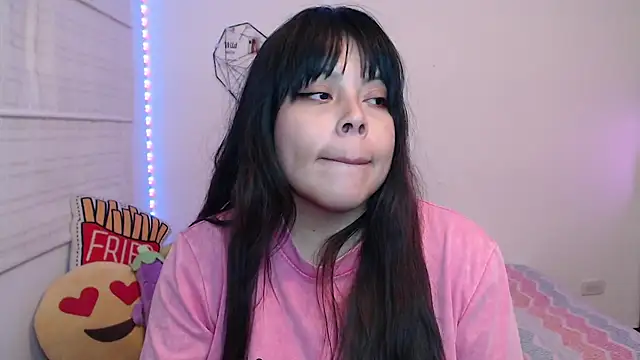 EllieMoonX - Sitting on your face