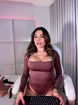 Amylewiss - a. little tease my pussy just for you🥵