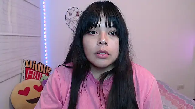 EllieMoonX - Sitting on your face