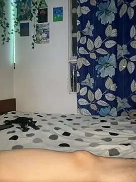 Mila_1303 - Play with the clitoris