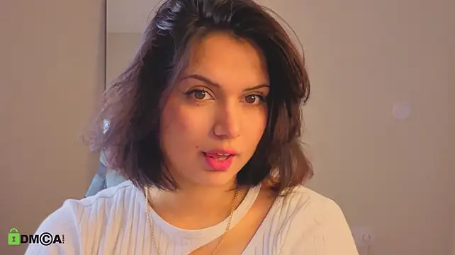 VivienRoss_ - write your nickname on my body