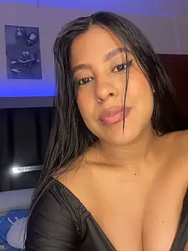Kendra_C - Naked + spank ass