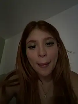 _Alicee_1 - my friend sucks my tits