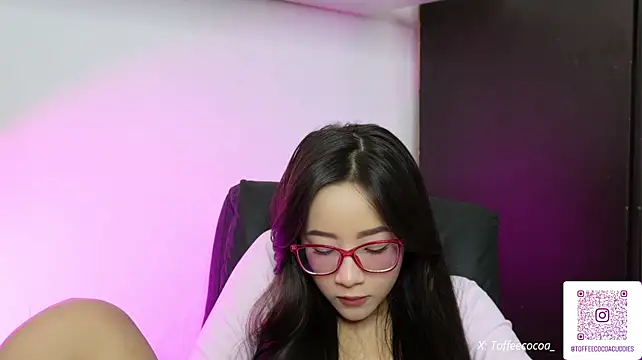Sophi_lii - Suck finger