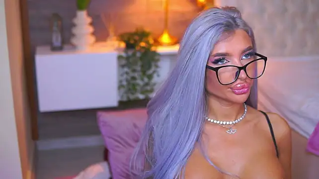 Juicy_Jessye - dildo fuck missionary😈