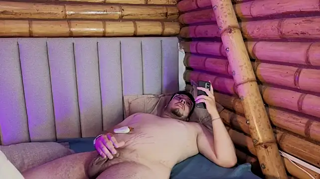 Chel_seth - Seth play with my tits