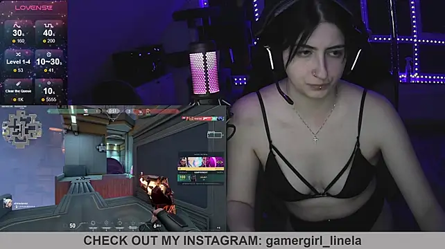 Gamergirl-Linela - LT Gets Oil On Boobs Video