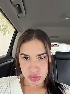 MiraReach - Take off panties + masturbate 👅
