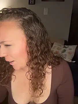 MistyNights - dildo pussy over camera
