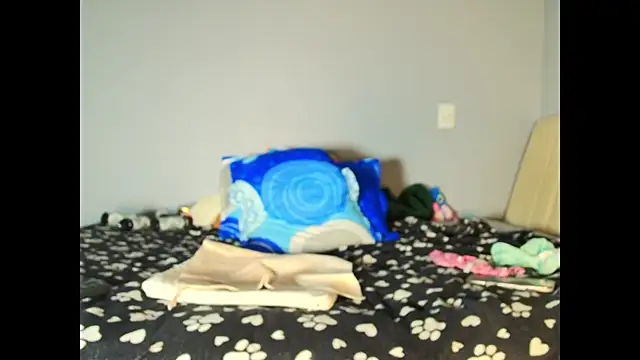 Golden_goddess38 - squirt all over your cock