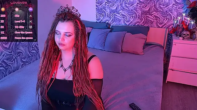 Empress_Maya - Let me be one slave for u🖤