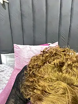 LonelyQueenxx25