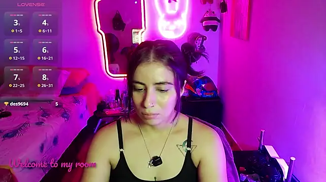 Aleja_diamond - fuck dildo x 5 min