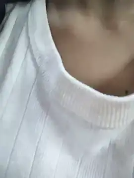 Virgin_girl_099 - 1 finger put in pussy 🍒