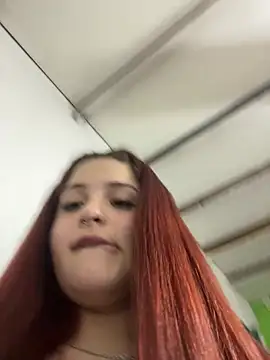 Hellochula777 - Show bien mojada