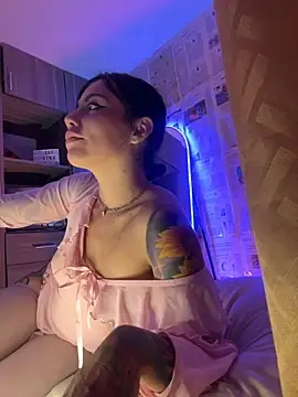I_am_nina_ - plug anal , GAPE and twerking