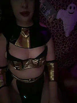 KatalinaTheStar - NUT ALL OVER ME NOW