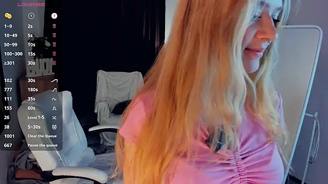 AleneHayek - squeeze my ass