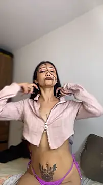 LeylaRose_ - kiss 💋💋