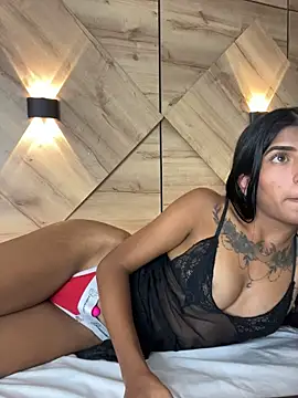 Maddie-stone - fingers in my pussy 💦😋