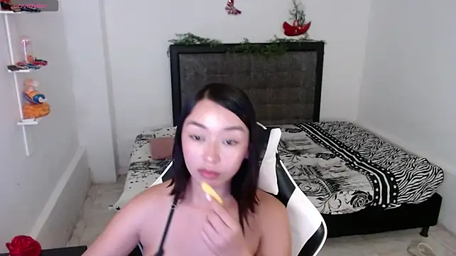 Ariel_Laurentt - Creampie in show free !!